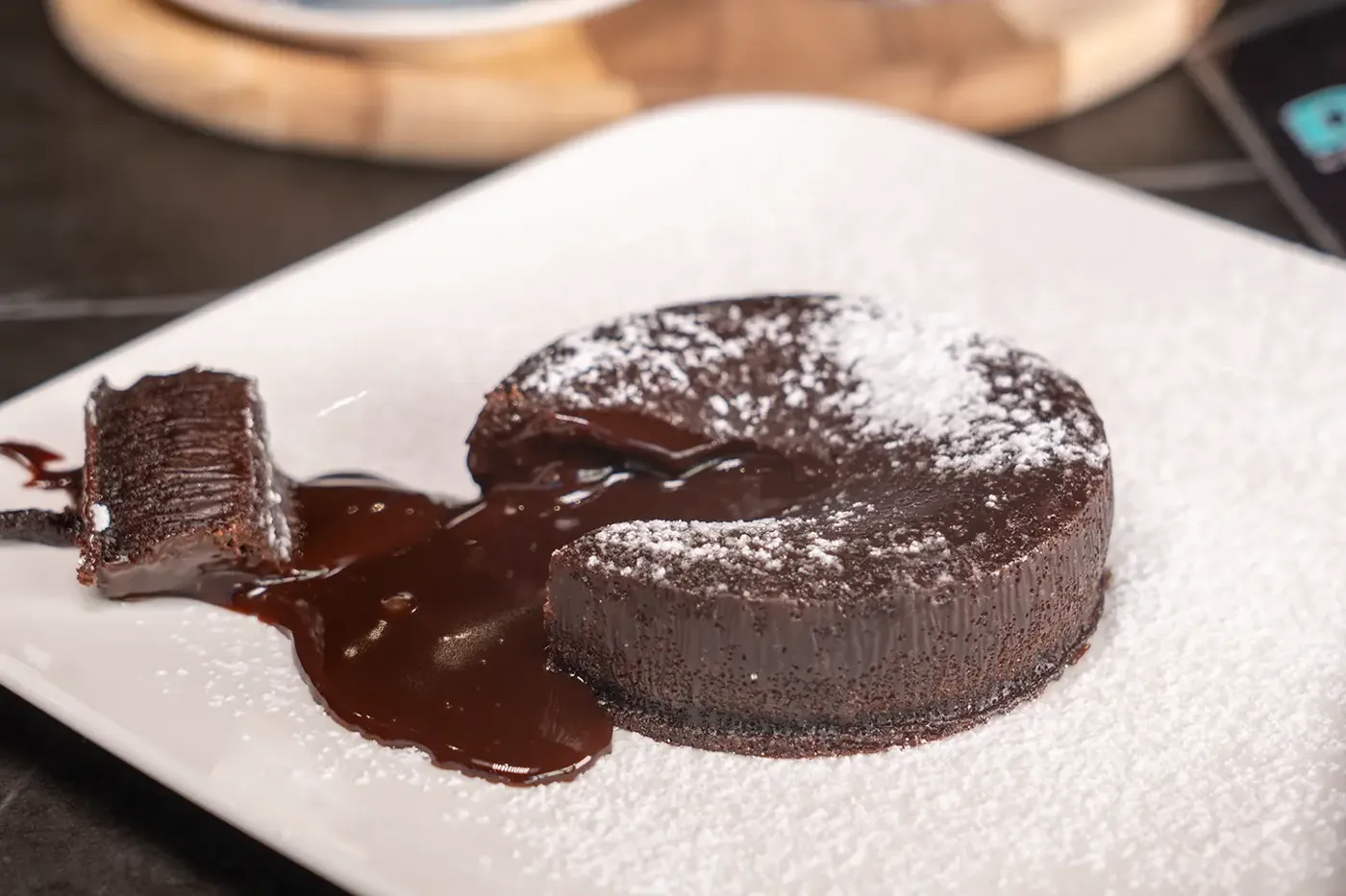 Schokoladen-Soufflé mit flüssigem Kern