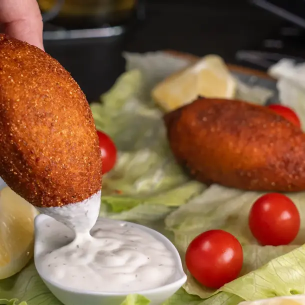 Herzhafte Speisen im Derwisch Café & Backshop Wien Liesing