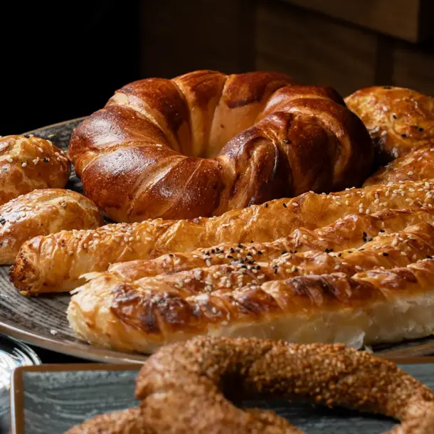 Frische Croissants im Derwisch Café & Backshop Wien Liesing